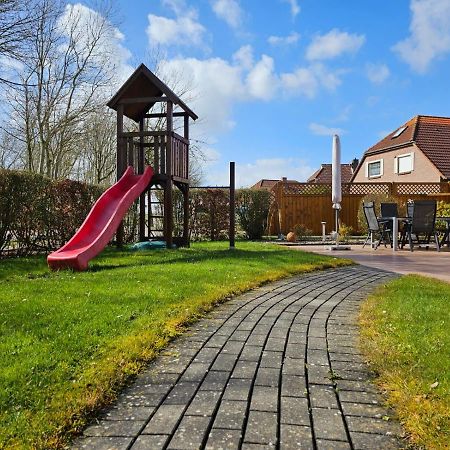 Ferienhaus Merlin Норден Екстериор снимка